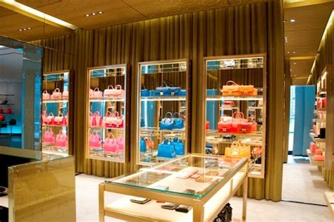 holt renfrew miu miu